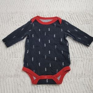 3/$12 Lightning 🌩 newborn long sleeve onesie